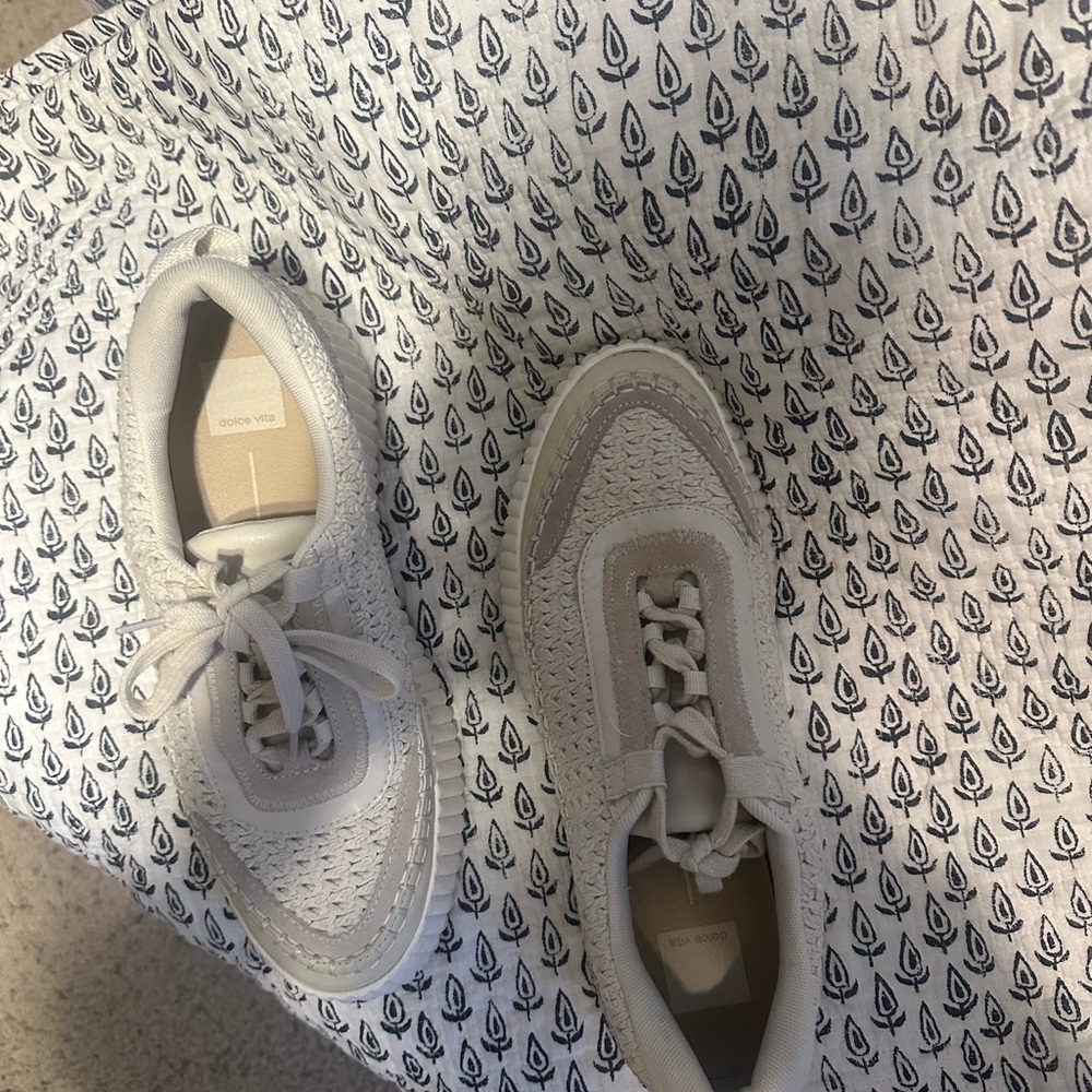 Dolce vita dolmen sneakers in color sandstone knit